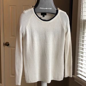 Lumiere Off White Sweater with Zipper Detail